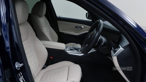 Used BMW 3 Series 2023 for sale - 76359127: Photo 12