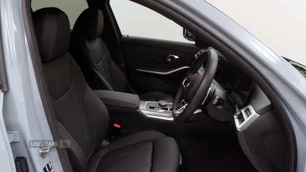 Used BMW 3 Series 2023 for sale - 76167802: Photo 12