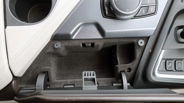 Used BMW i8 2017 for sale - 78116787: Photo 30