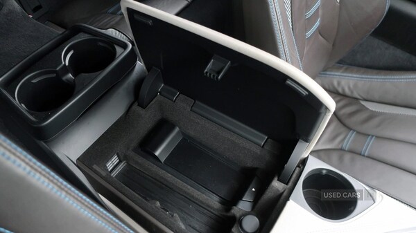 Used BMW i8 2017 for sale - 78116787: Photo 32