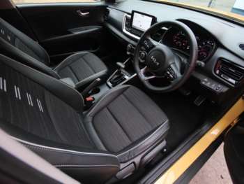 Used Kia Stonic 2024 for sale - 74142271: Photo