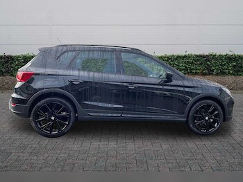 Used SEAT Arona 2025 for sale - 76800552: Photo