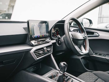 Used SEAT Leon 2020 for sale - 76110631: Photo 2