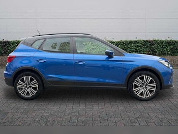 Used SEAT Arona 2023 for sale - 76111454: Photo
