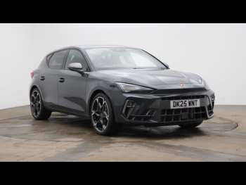 2025 (25) - 1.5 eHybrid 204 V2 5dr DSG