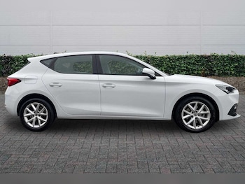 Used SEAT Leon 2025 for sale - 76486592: Photo