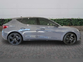 Used SEAT Leon 2026 for sale - 79108148: Photo