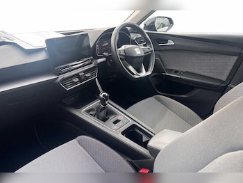 Used SEAT Leon 2024 for sale - 79522540: Photo