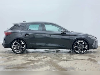 Used Cupra Leon 2025 for sale - 77539459: Photo