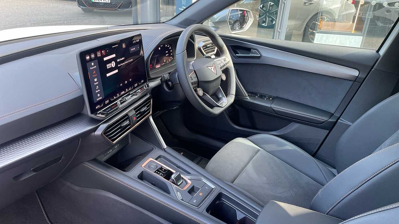 Used Cupra Leon 2025 for sale - 76110786: Photo 2