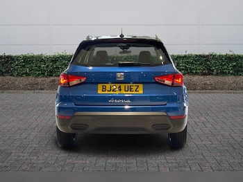 Used SEAT Arona 2024 for sale - 77346333: Photo
