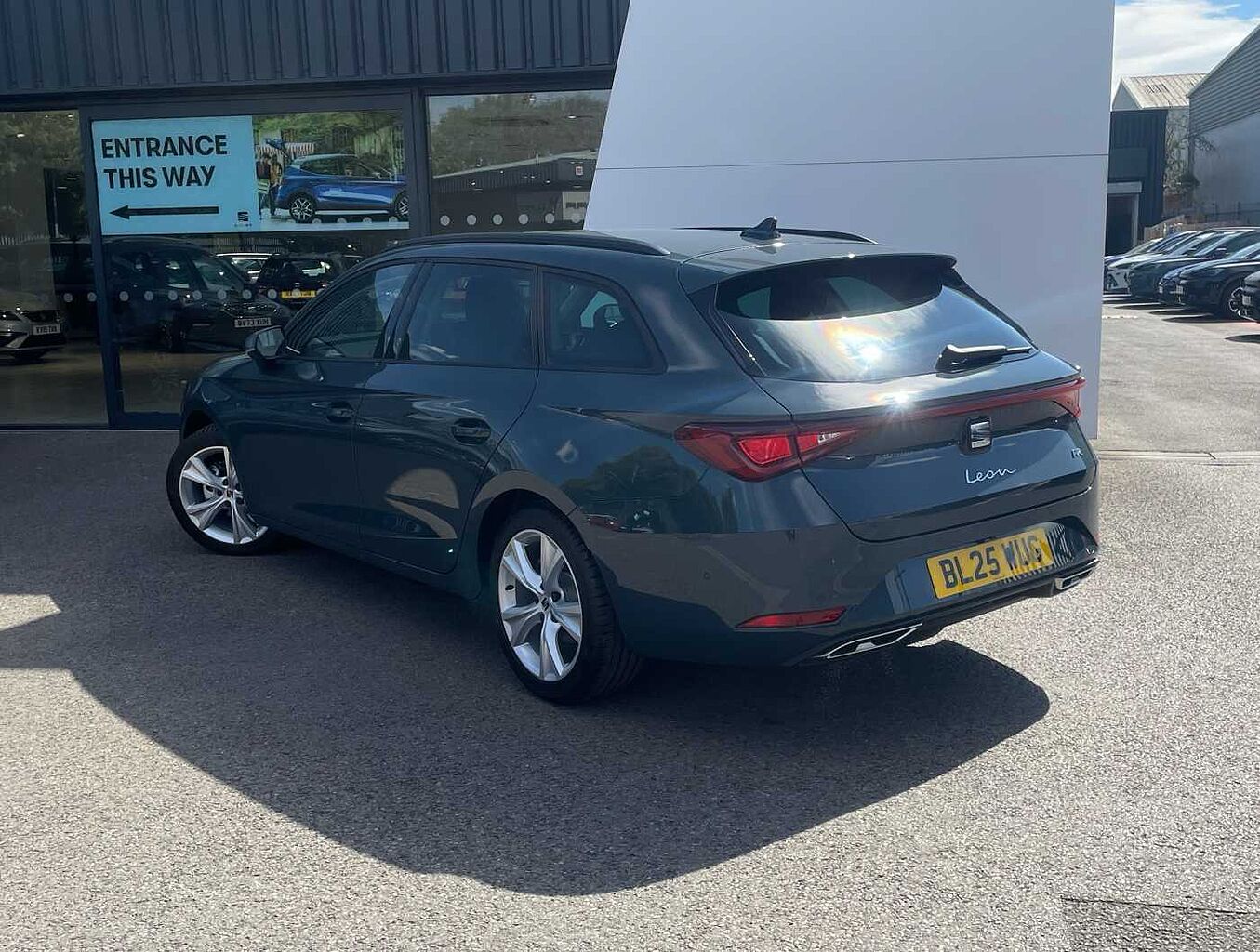 Used SEAT Leon 2025 for sale - 76111114: Photo 3