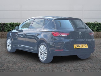 Used SEAT Leon 2019 for sale - 79182589: Photo