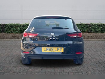 Used SEAT Leon 2019 for sale - 79182589: Photo