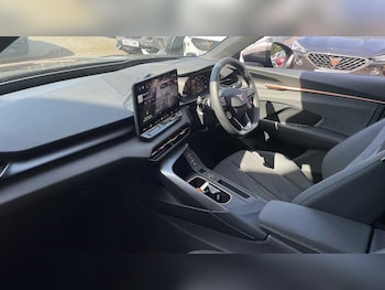 Used Cupra Terramar 2025 for sale - 76800730: Photo