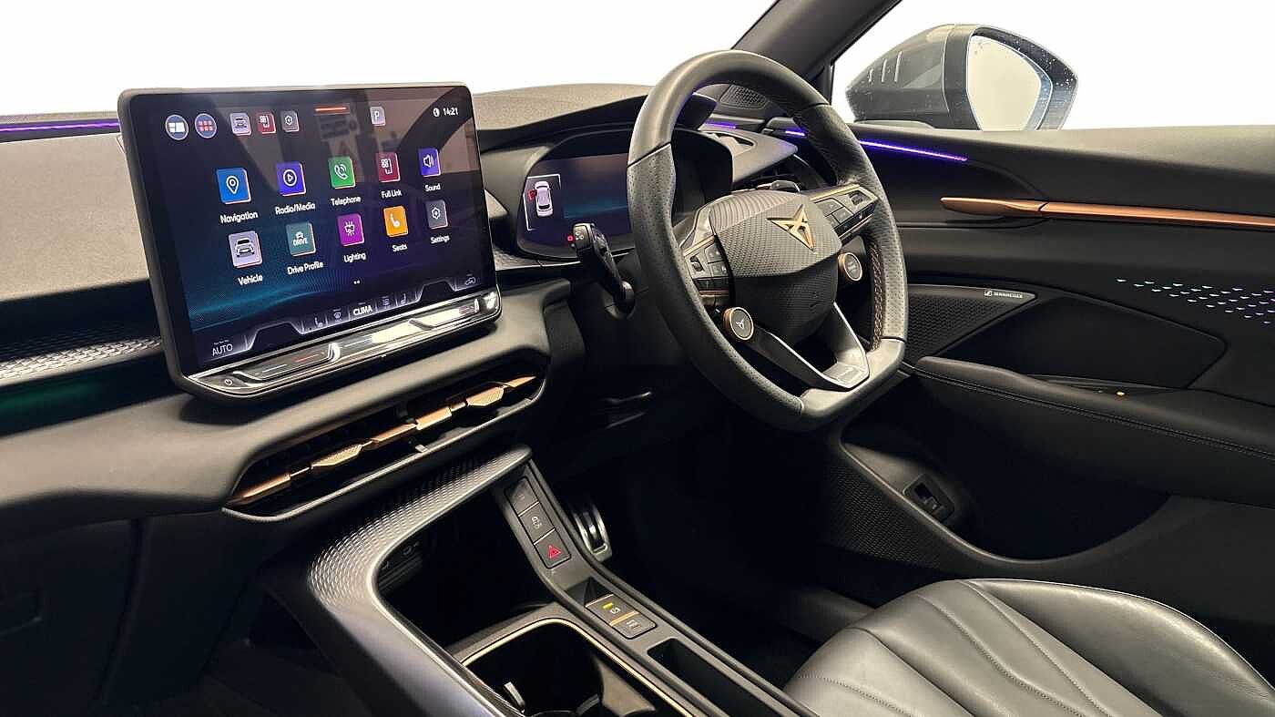 Used Cupra Terramar 2025 for sale - 76586523: Photo 2