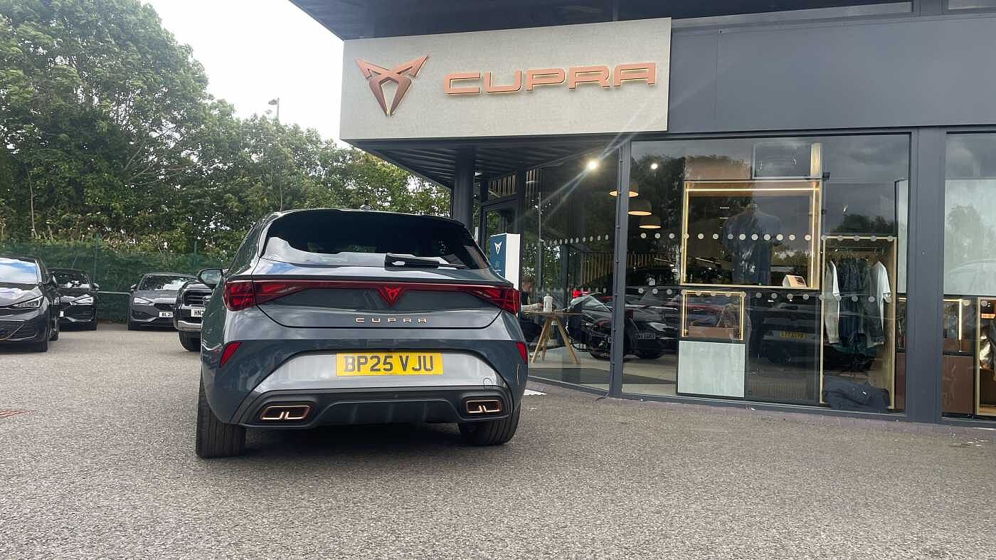 Used Cupra Leon 2025 for sale - 76110950: Photo 2