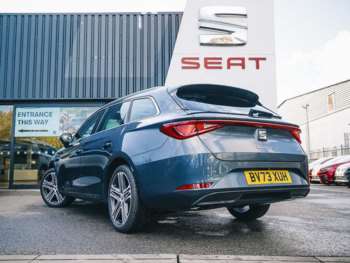 Used SEAT Leon 2023 for sale - 74889603: Photo