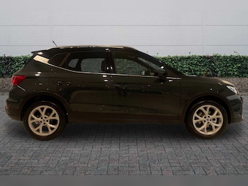 Used SEAT Arona 2025 for sale - 76190606: Photo