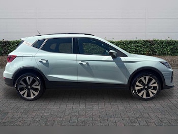 Used SEAT Arona 2026 for sale - 79522536: Photo