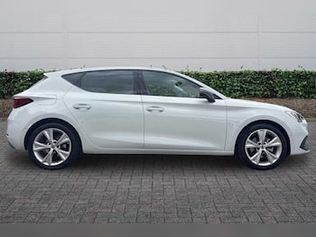 Used SEAT Leon 2024 for sale - 79822274: Photo