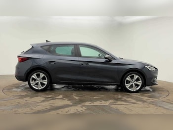 Used SEAT Leon 2021 for sale - 76261160: Photo