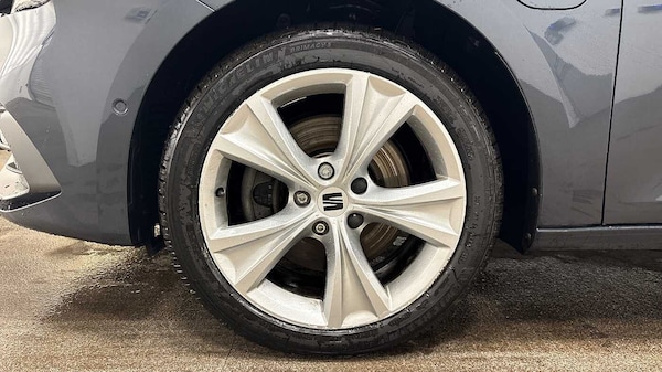 Used SEAT Leon 2021 for sale - 76261160: Photo 5