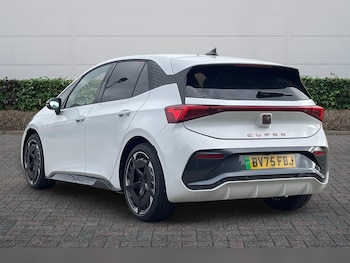 Used Cupra Born 2025 for sale - 76216619: Photo 2