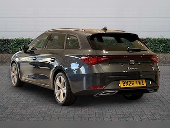 Used SEAT Leon 2026 for sale - 77840960: Photo