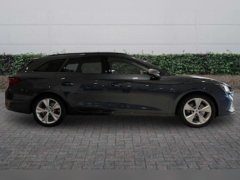 Used SEAT Leon 2026 for sale - 77840960: Photo