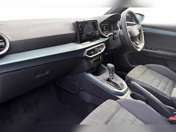 Used SEAT Arona 2025 for sale - 76111460: Photo