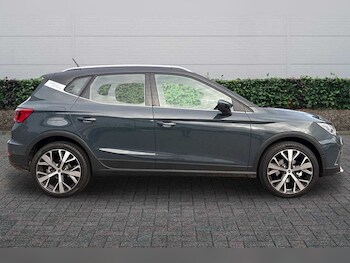 Used SEAT Arona 2025 for sale - 76111460: Photo