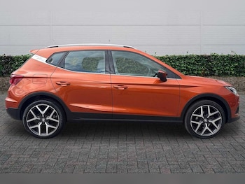 Used SEAT Arona 2019 for sale - 79578146: Photo