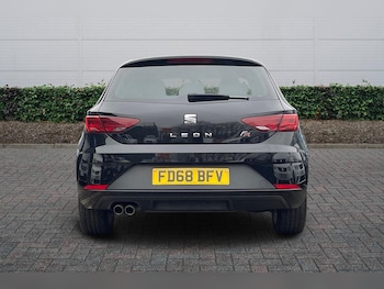 Used SEAT Leon 2018 for sale - 77498108: Photo