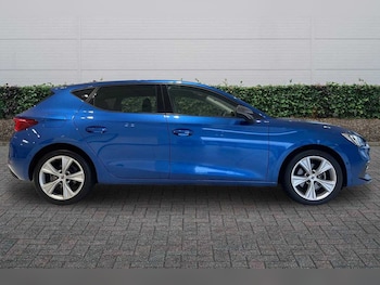 Used SEAT Leon 2024 for sale - 77292969: Photo