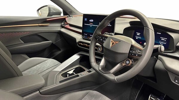 Used Cupra Terramar 2025 for sale - 76190708: Photo 6