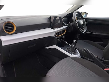 Used SEAT Arona 2024 for sale - 77840944: Photo