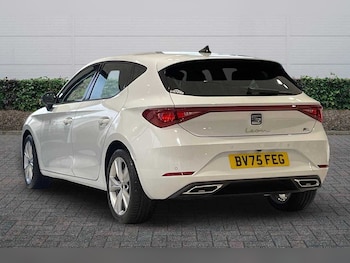 Used SEAT Leon 2025 for sale - 76190631: Photo