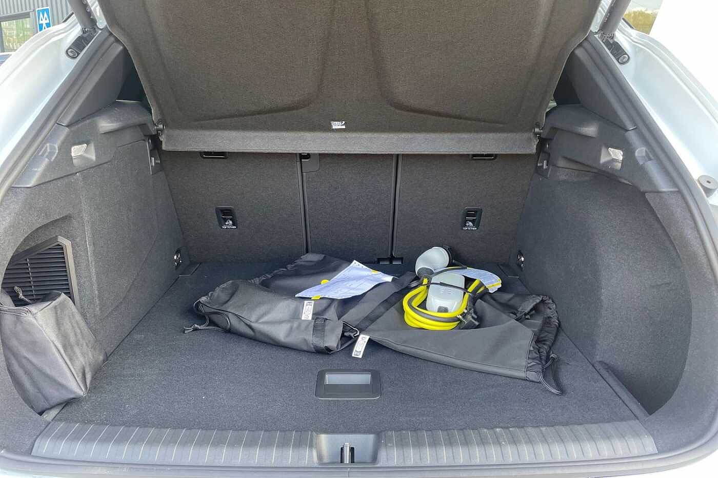 Used Cupra Terramar 2025 for sale - 77176677: Photo 9