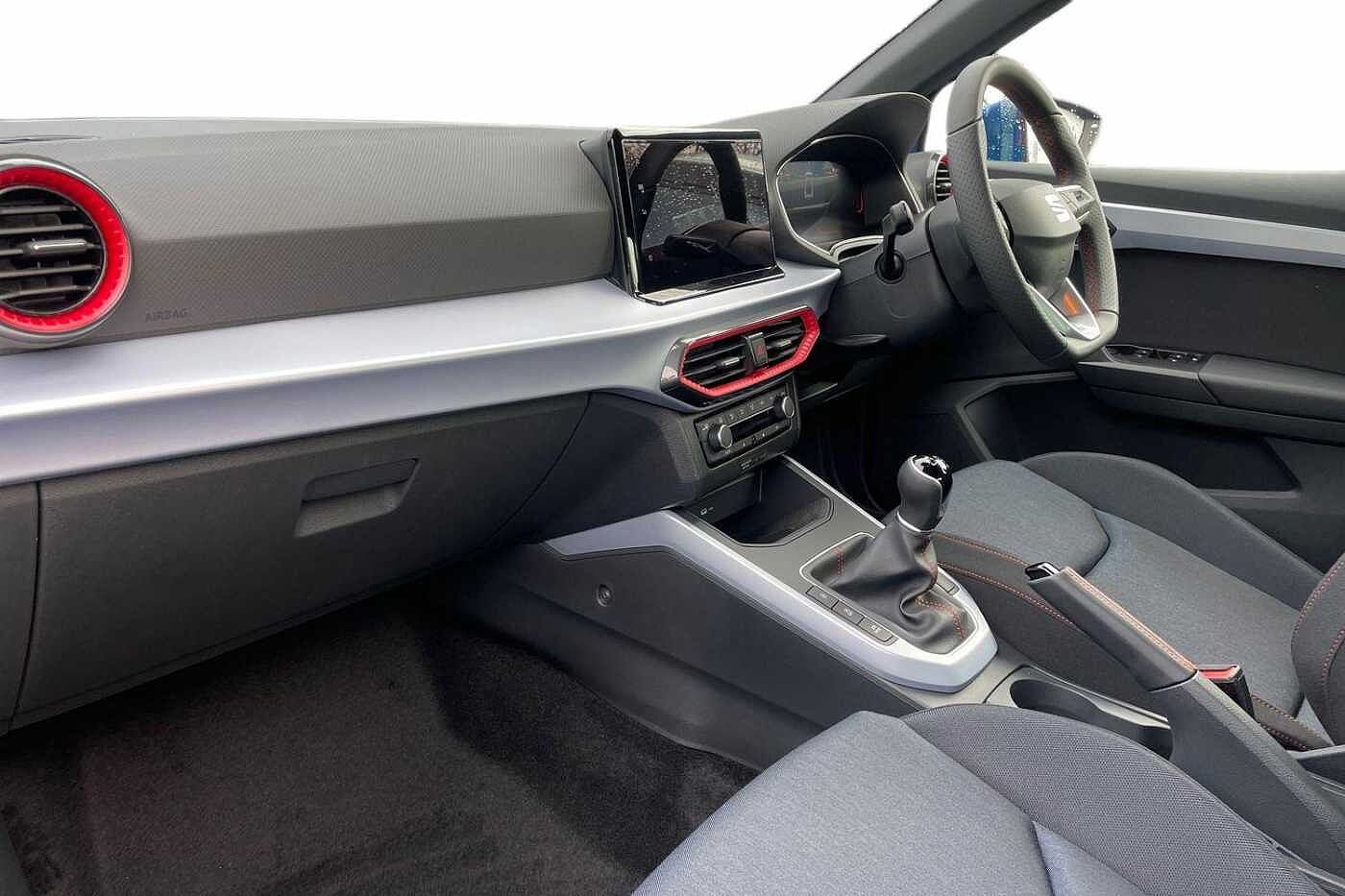 Used SEAT Arona 2025 for sale - 76937220: Photo 2