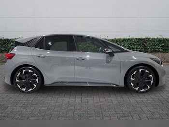 Used Cupra Born 2023 for sale - 77244507: Photo