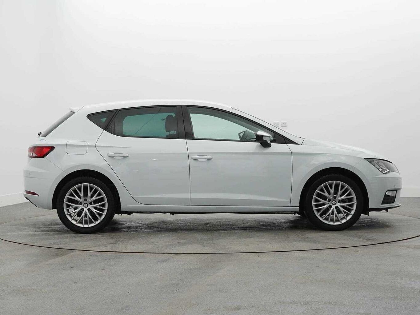 Used SEAT Leon 2019 for sale - 77613743: Photo 4