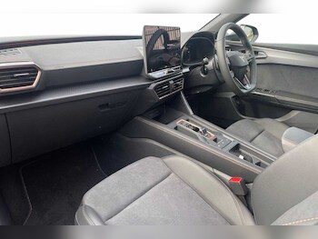 Used Cupra Leon 2025 for sale - 77176960: Photo