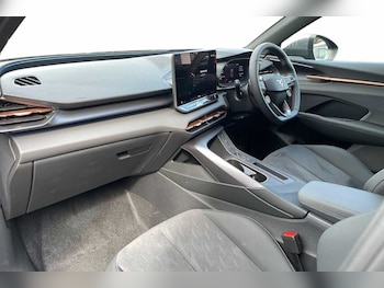 Used Cupra Terramar 2025 for sale - 77176679: Photo