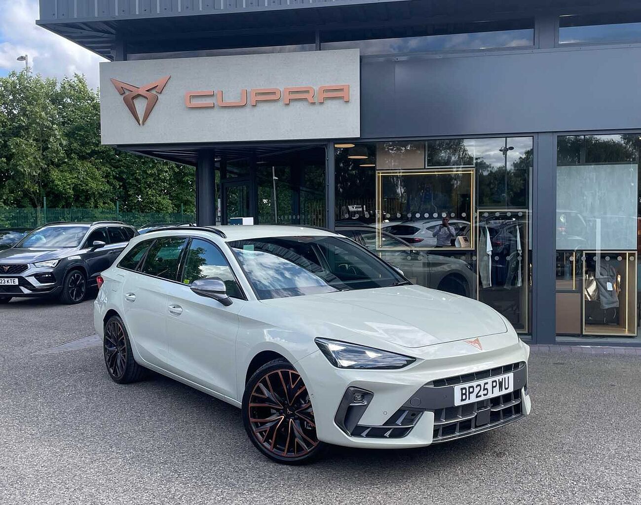 Used Cupra Leon 2025 for sale - 76111120: Photo 1