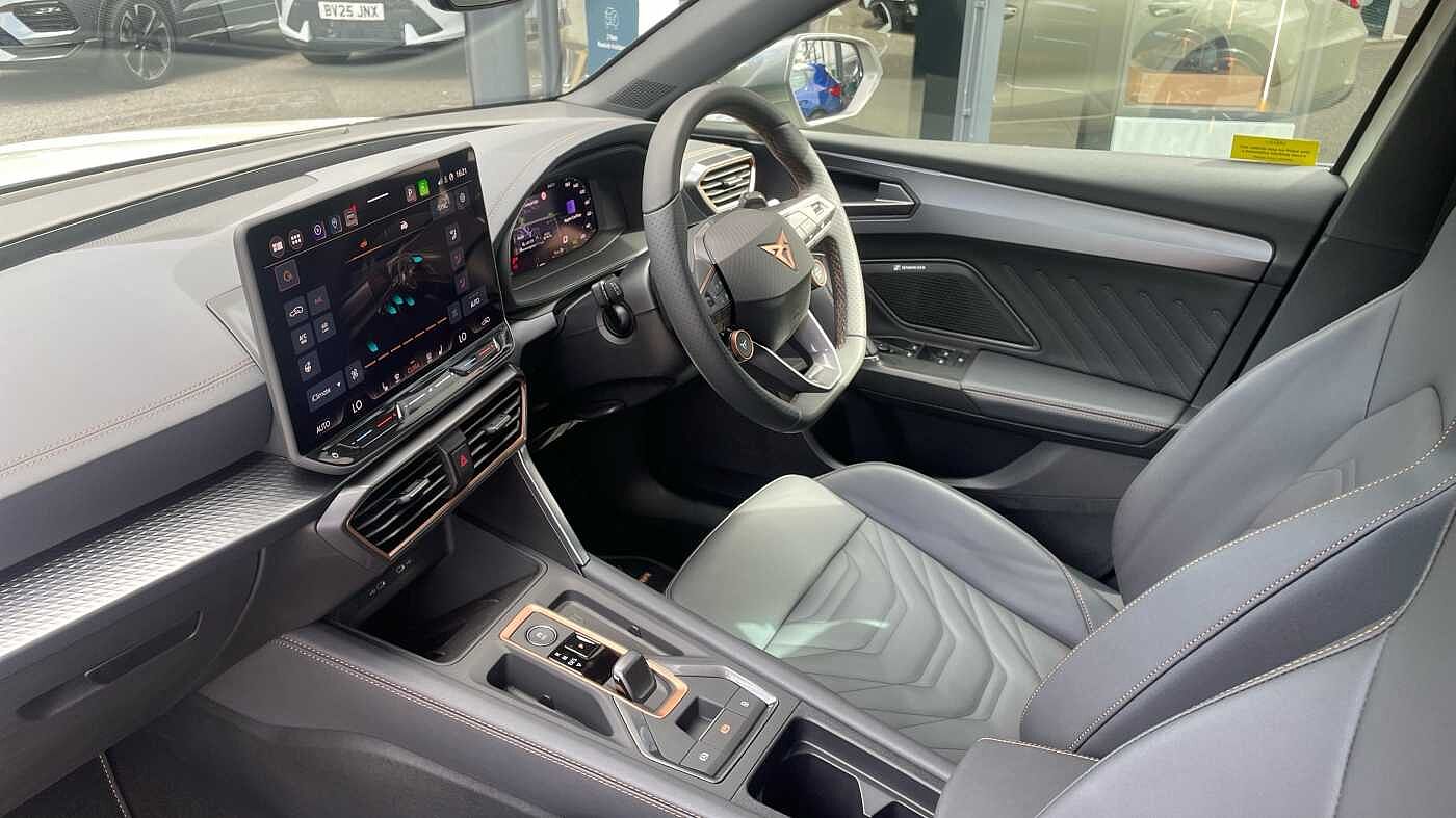 Used Cupra Leon 2025 for sale - 76111120: Photo 2
