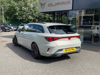 Used Cupra Leon 2025 for sale - 76111120: Photo 3