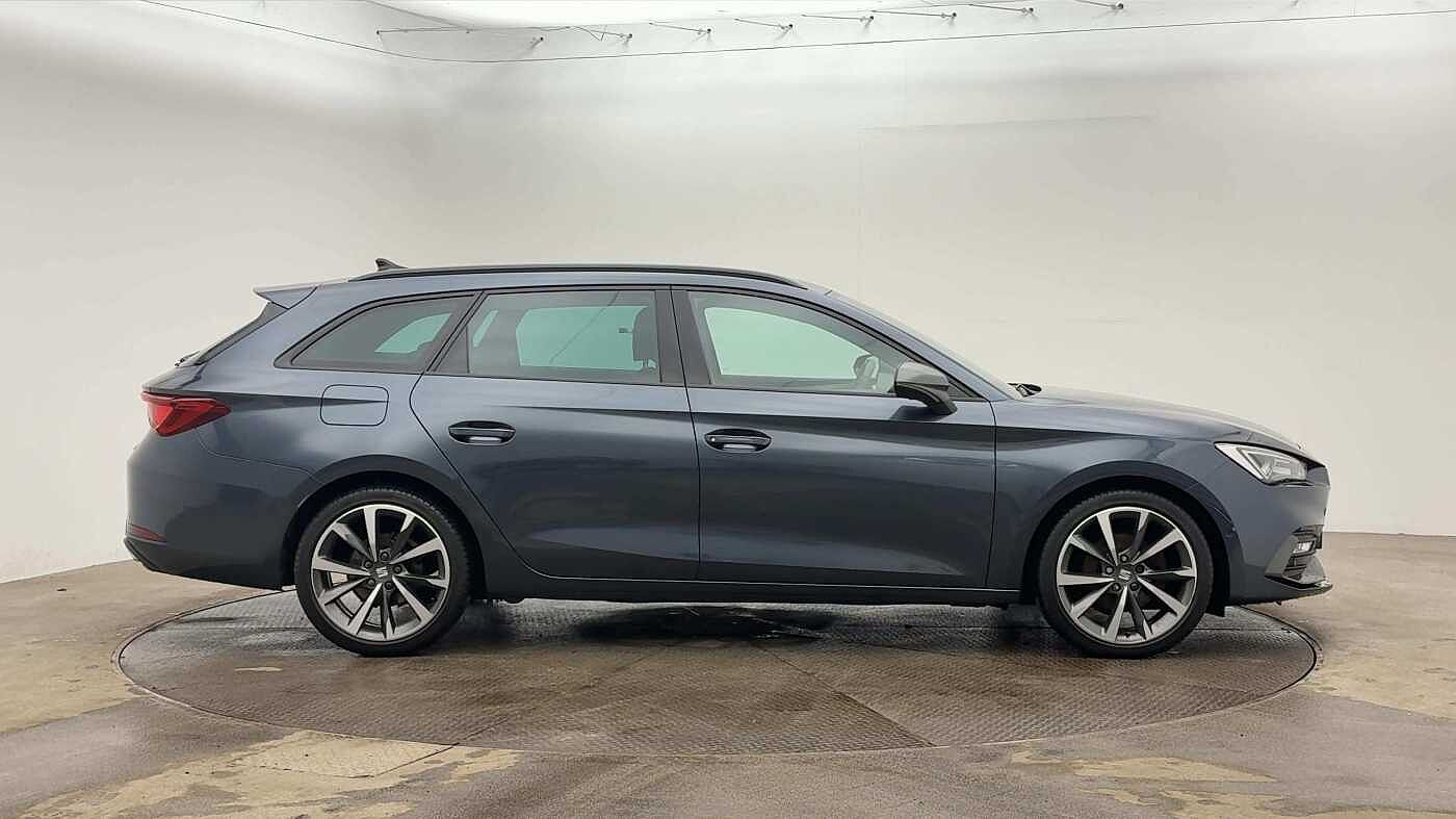 Used SEAT Leon 2021 for sale - 76597648: Photo 4