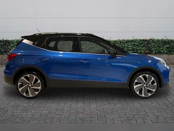 Used SEAT Arona 2025 for sale - 76190597: Photo