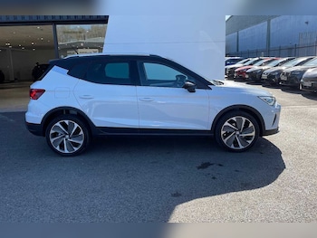 Used SEAT Arona 2025 for sale - 74058501: Photo